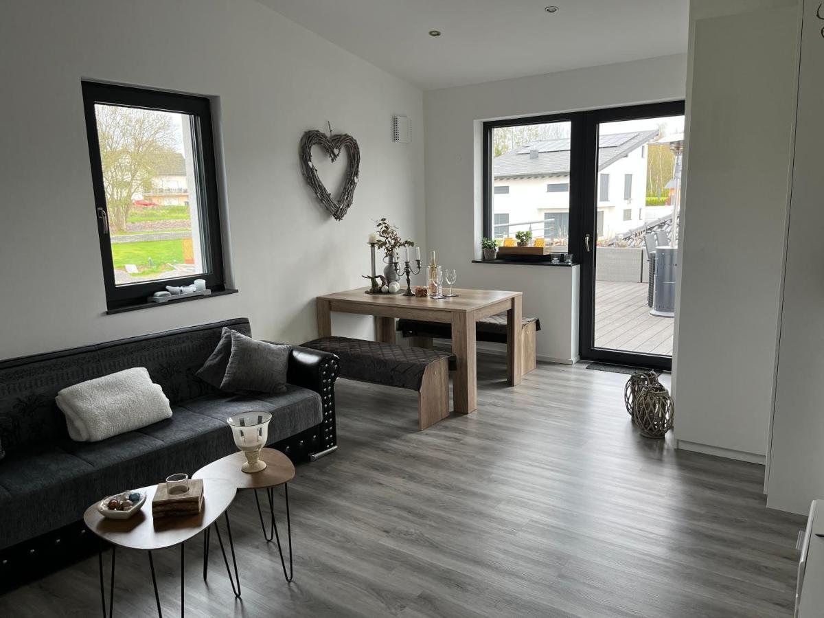 #NEU l Seeblick l NETFLIX l BOXSPRINGBETT l NESPRESSO l Terrasse l 82m2 Ulmen Exterior foto